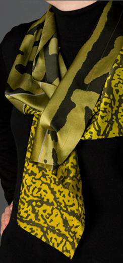 Su JOb scarf